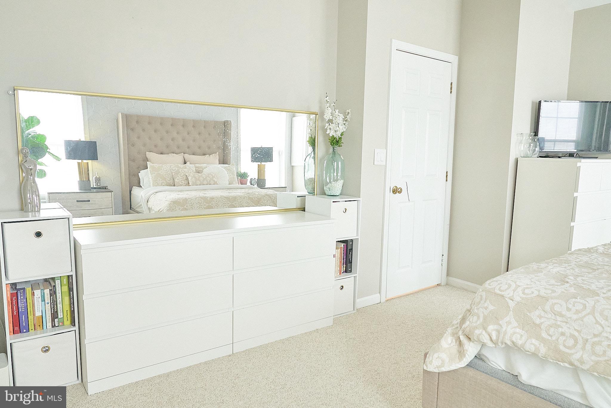 NEW COLONY VILLAGE - Residential Lease