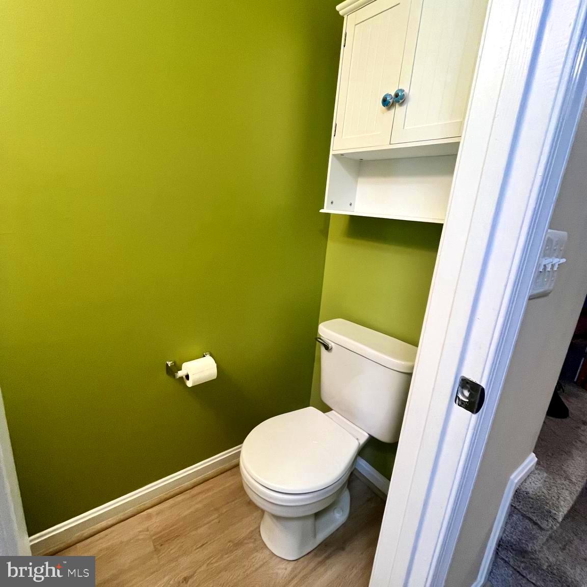 COURTS AT BELLE POINTE - Residential