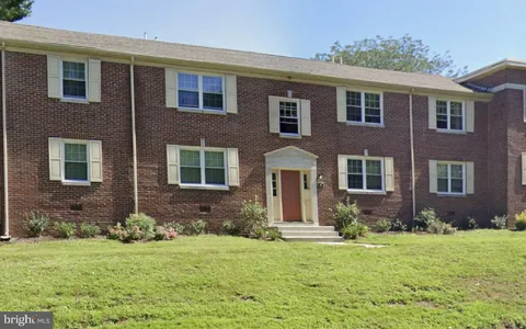 100 Park Boulevard Unit 2D, Cherry Hill, NJ MLS: NJCD2091626