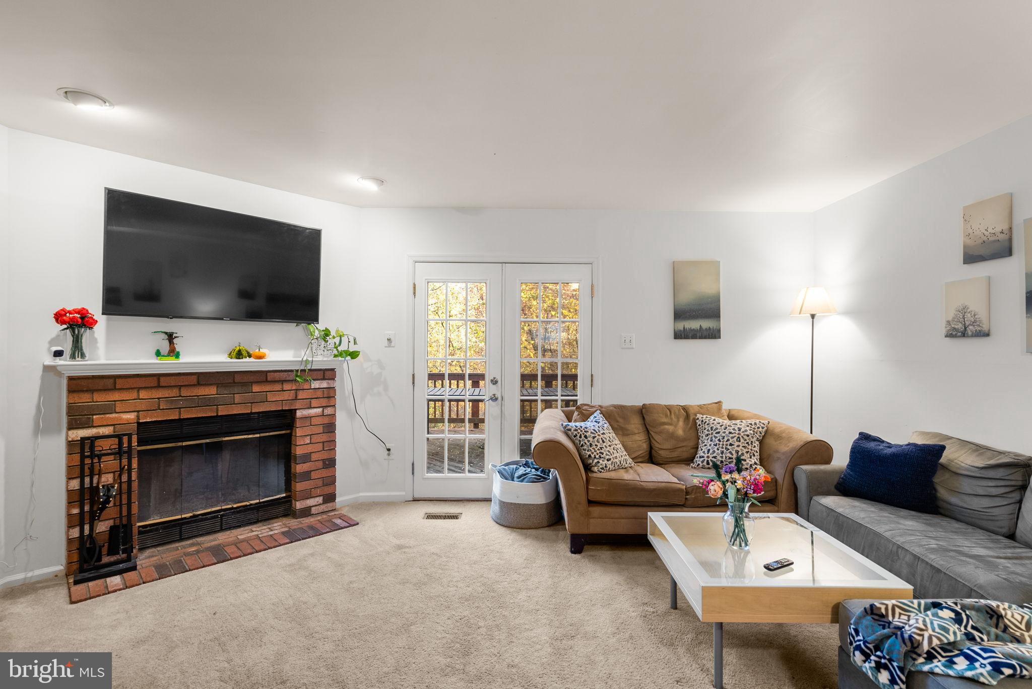 20442 SUMMERSONG LANE