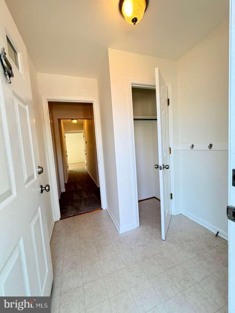 LAKEVIEW VILLAGE - Residential