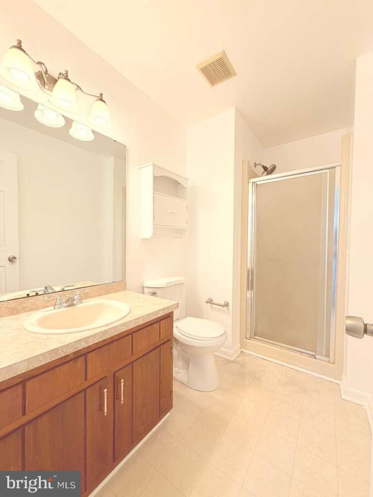 LAKEVIEW VILLAGE - Residential