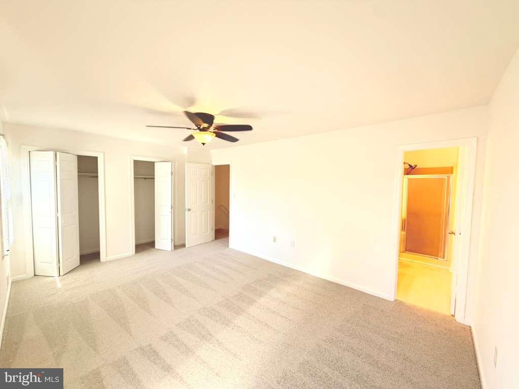 LAKEVIEW VILLAGE - Residential