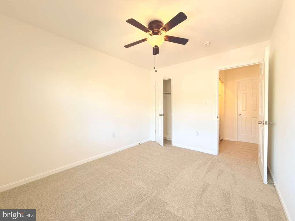LAKEVIEW VILLAGE - Residential