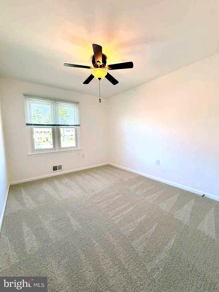 LAKEVIEW VILLAGE - Residential
