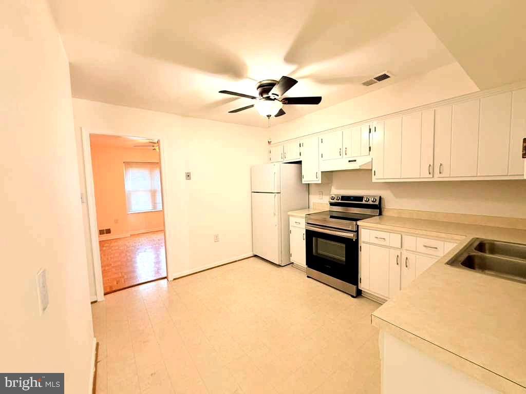 LAKEVIEW VILLAGE - Residential