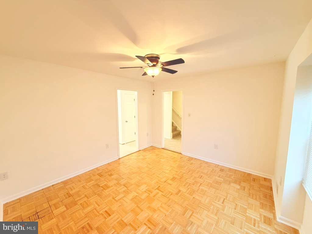LAKEVIEW VILLAGE - Residential