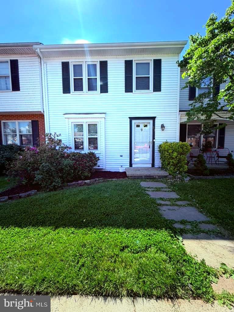 LAKEVIEW VILLAGE - Residential