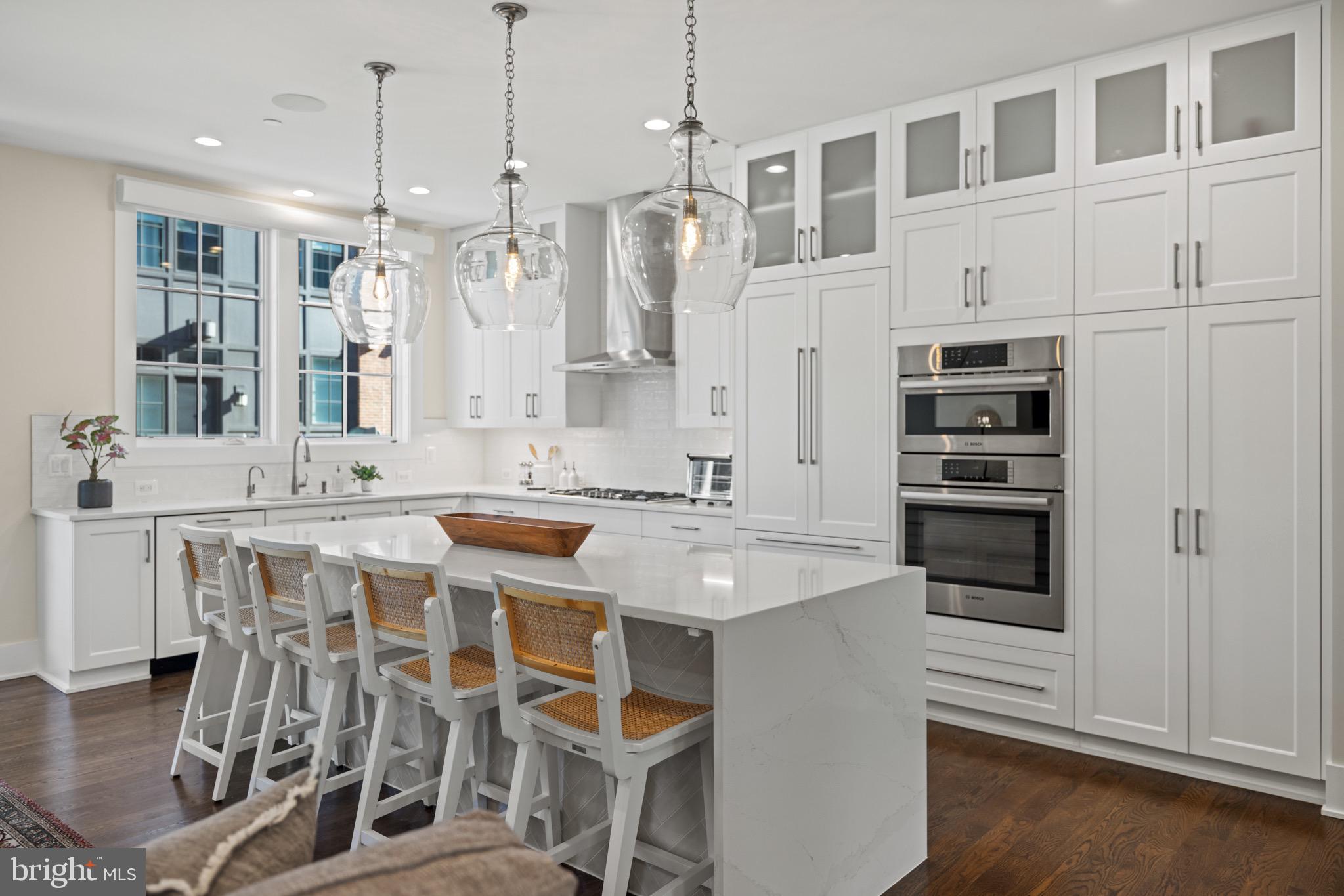 CHEVY CHASE - Residential