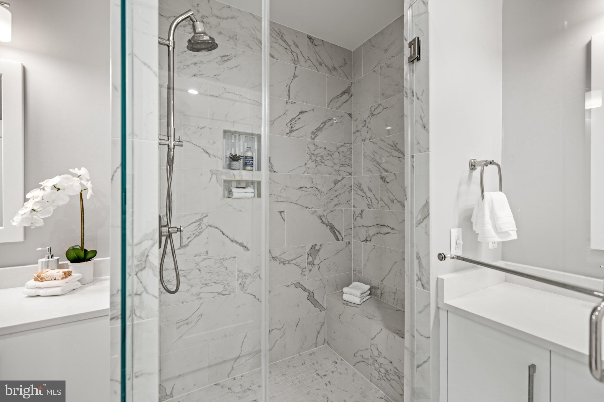 CHEVY CHASE - Residential