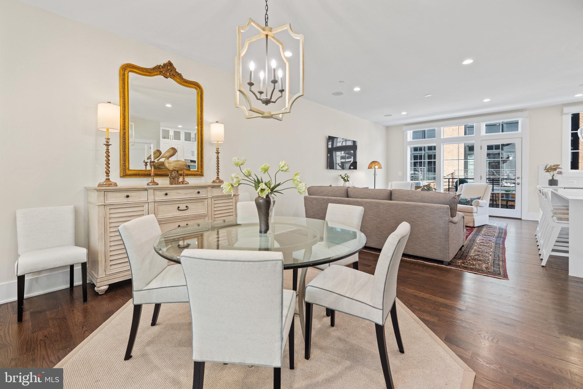 CHEVY CHASE - Residential