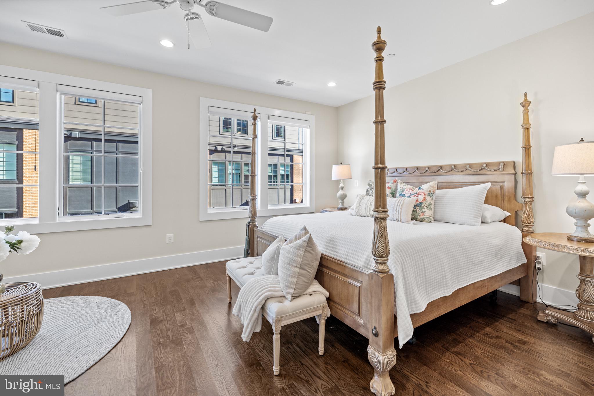 CHEVY CHASE - Residential