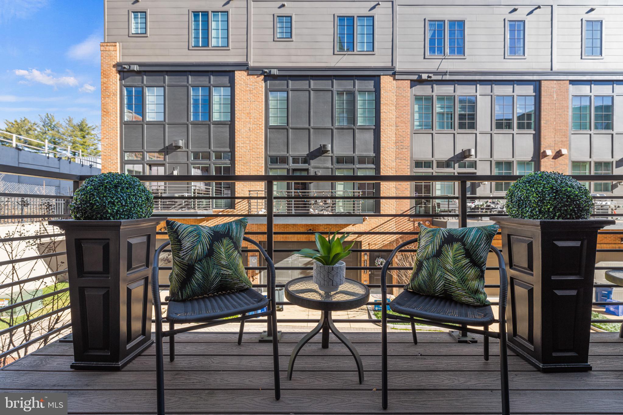 CHEVY CHASE - Residential