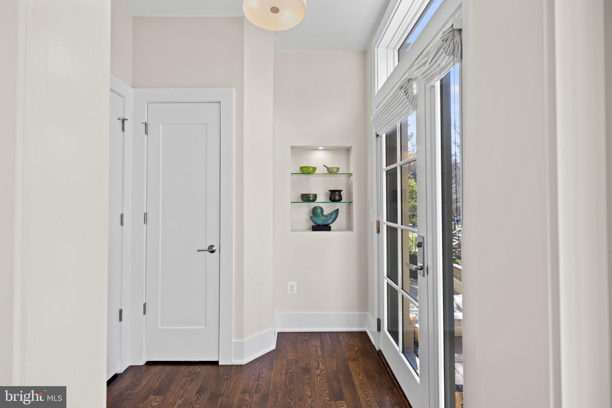 CHEVY CHASE - Residential