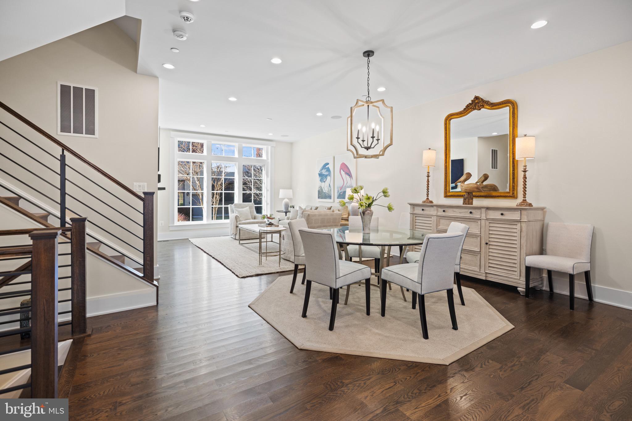 CHEVY CHASE - Residential