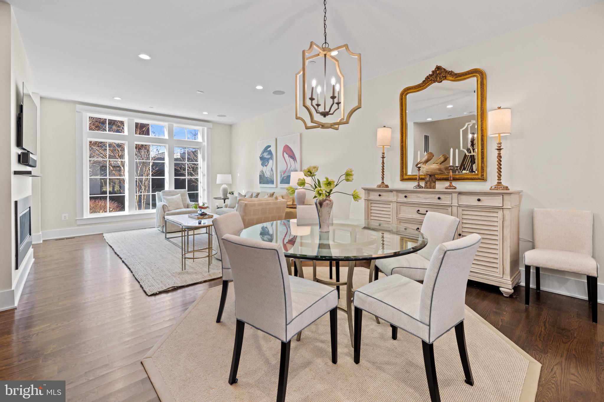 CHEVY CHASE - Residential