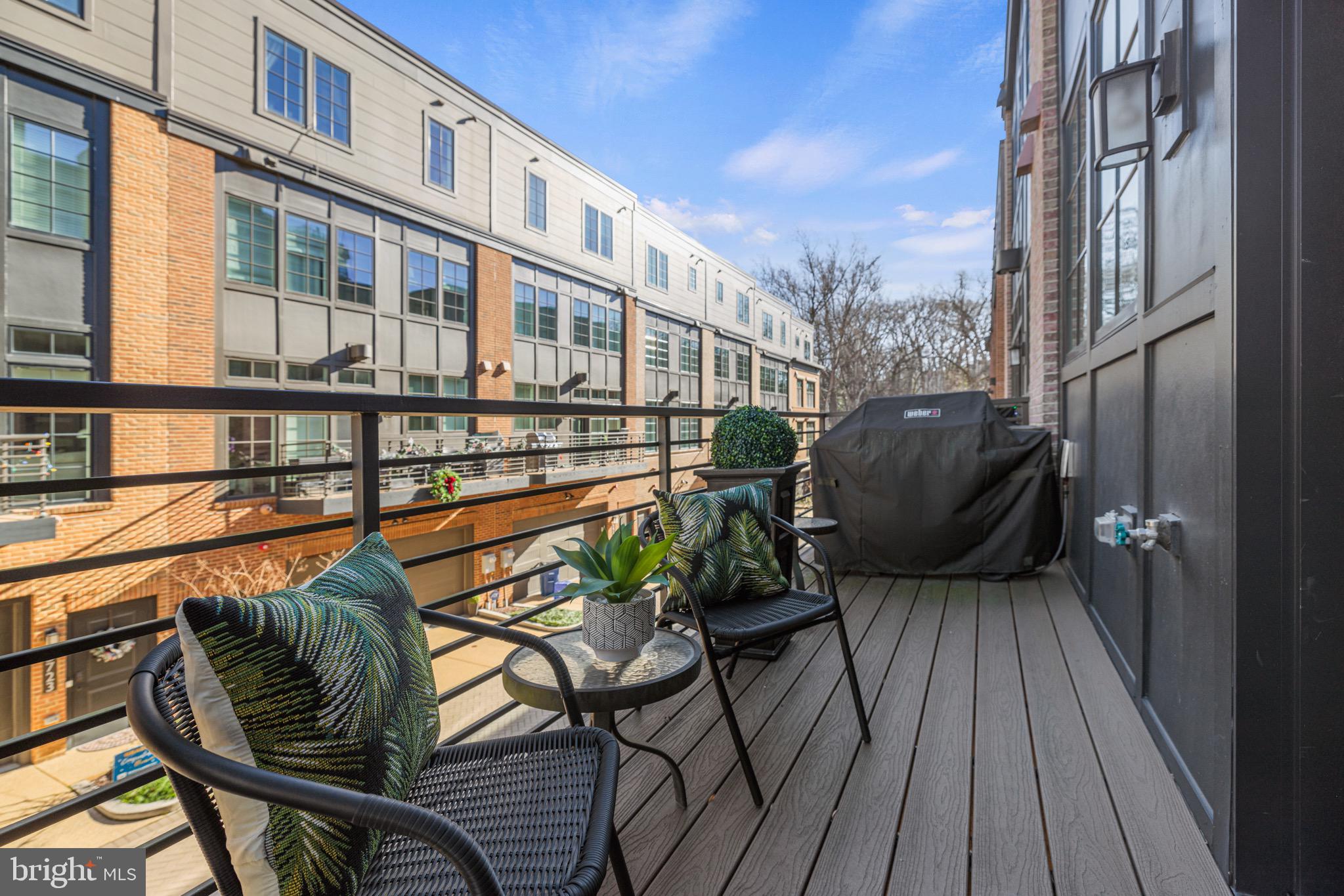 CHEVY CHASE - Residential