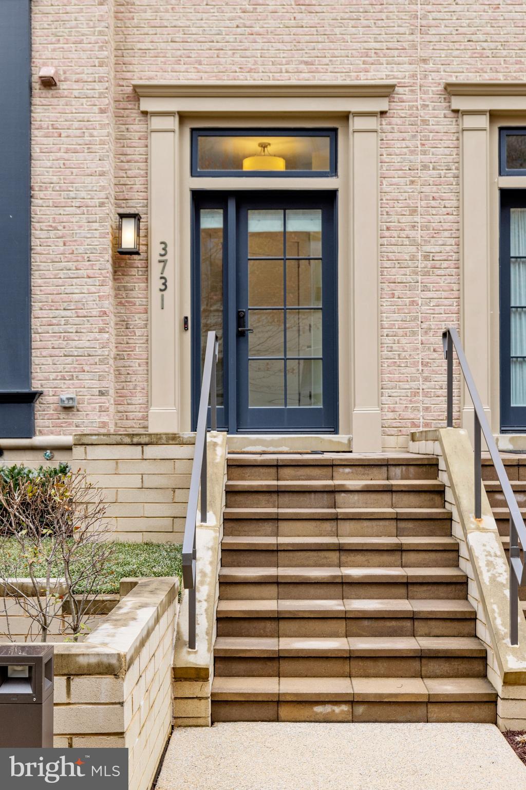 CHEVY CHASE - Residential