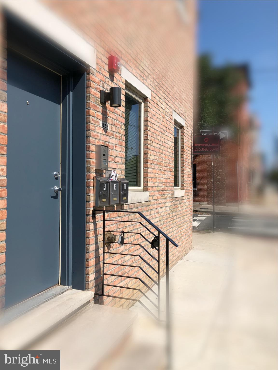 POINT BREEZE - Residential Lease