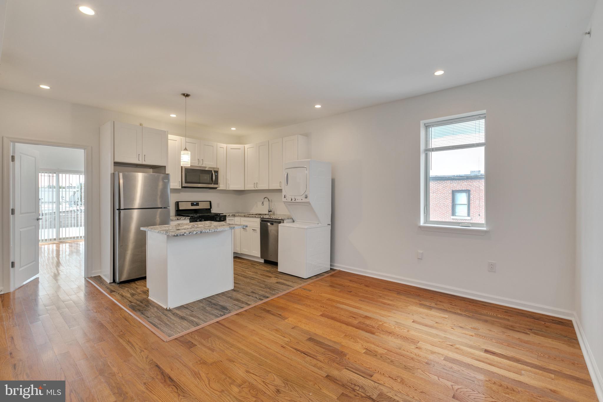 POINT BREEZE - Residential Lease