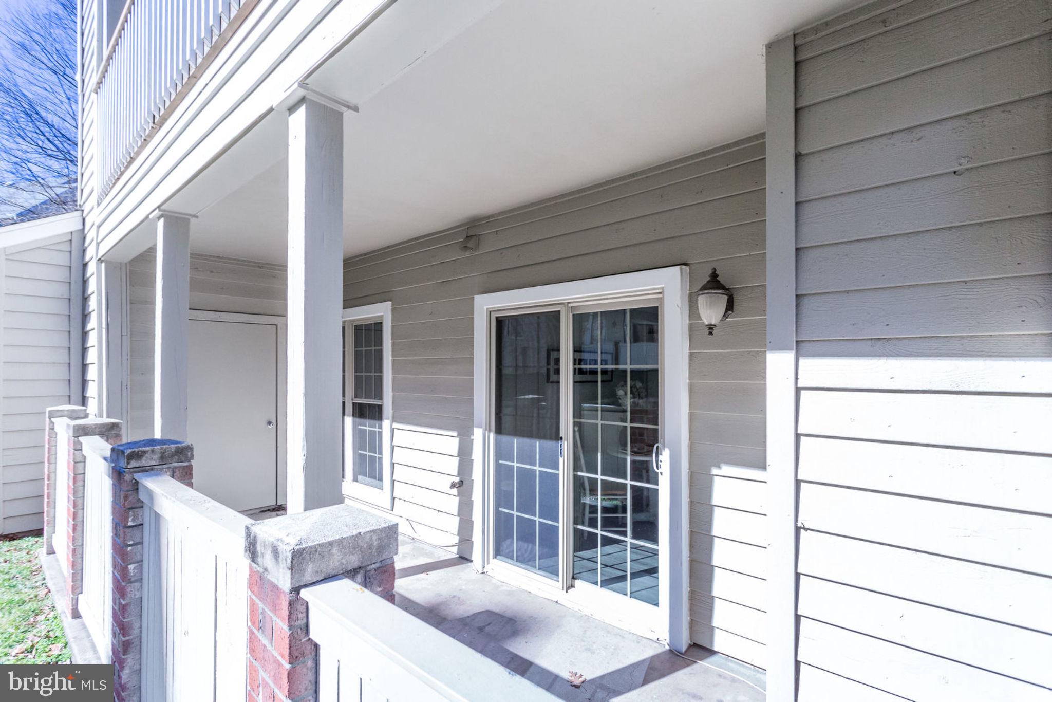 PENDERBROOK SQUARE CONDOMINIUMS - Residential