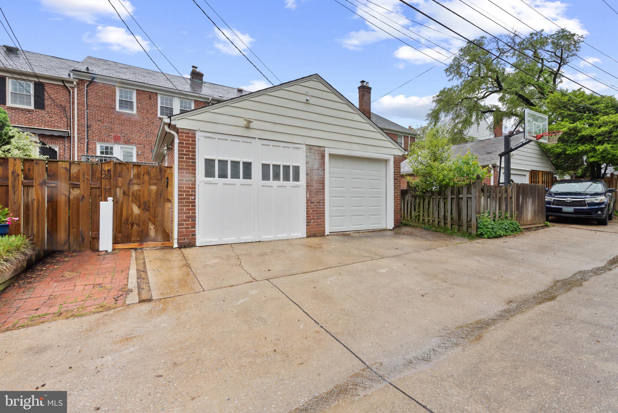 RODGERS FORGE - Residential