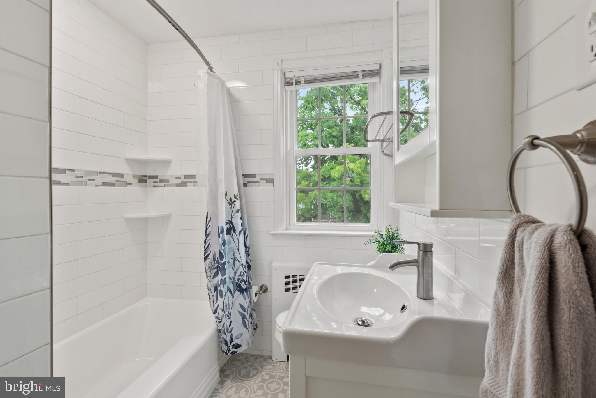 RODGERS FORGE - Residential