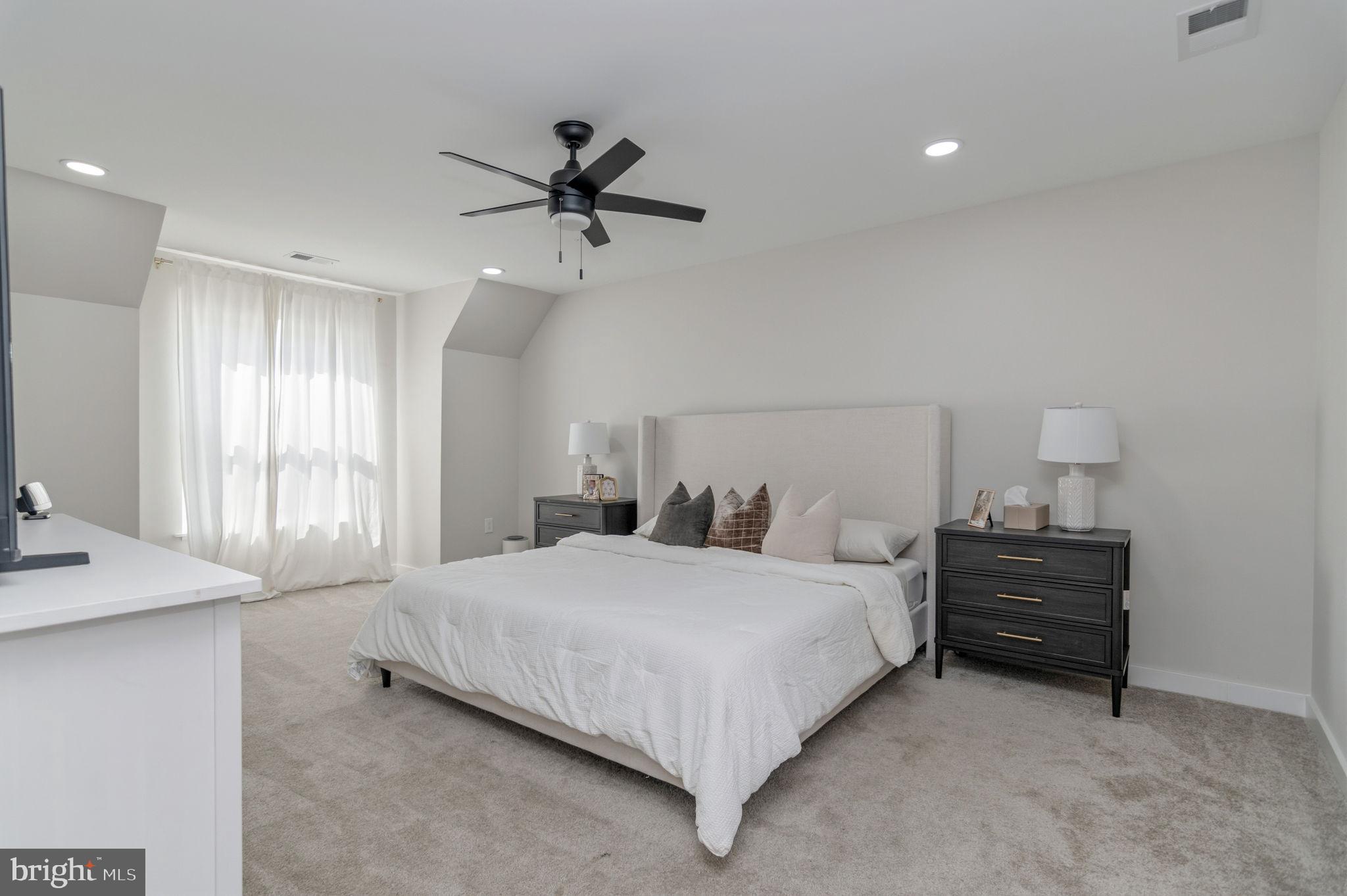 LINTHICUM HEIGHTS - Residential