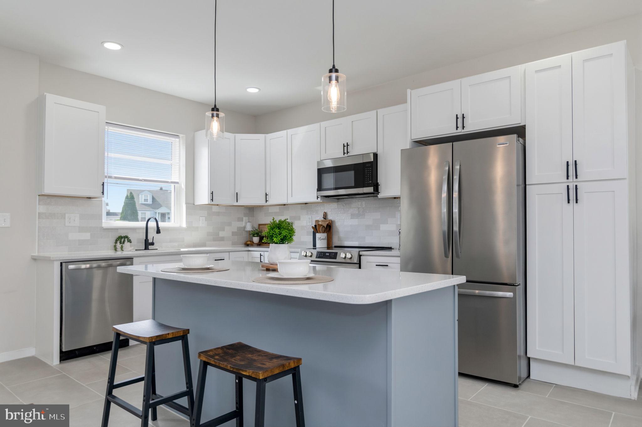 LINTHICUM HEIGHTS - Residential