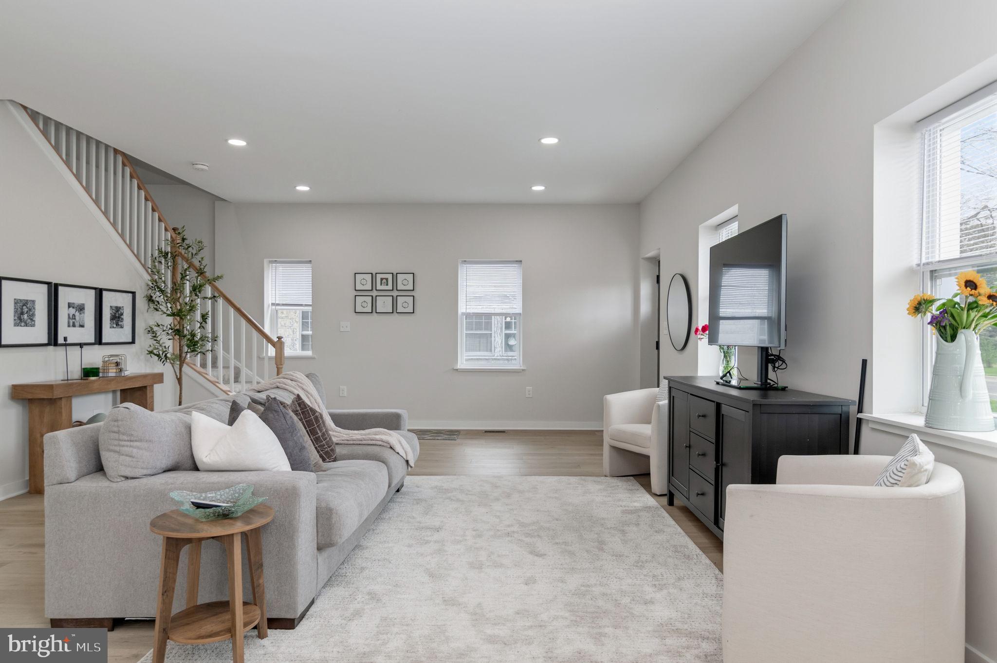 LINTHICUM HEIGHTS - Residential