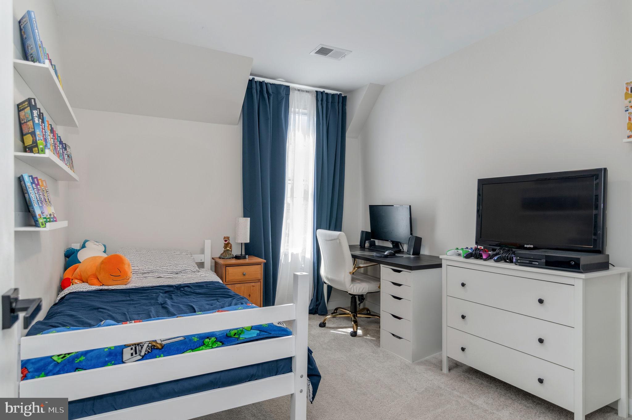 LINTHICUM HEIGHTS - Residential