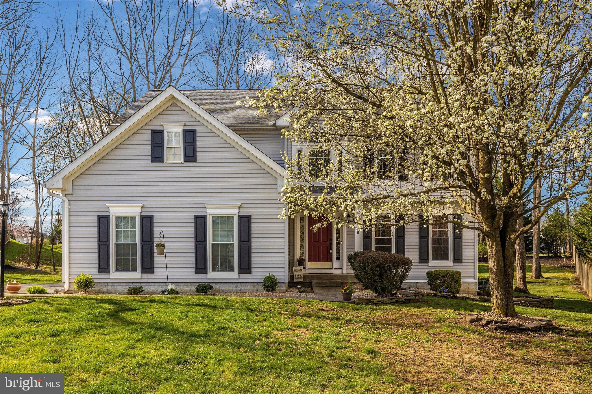WOODBRIDGE - Residential