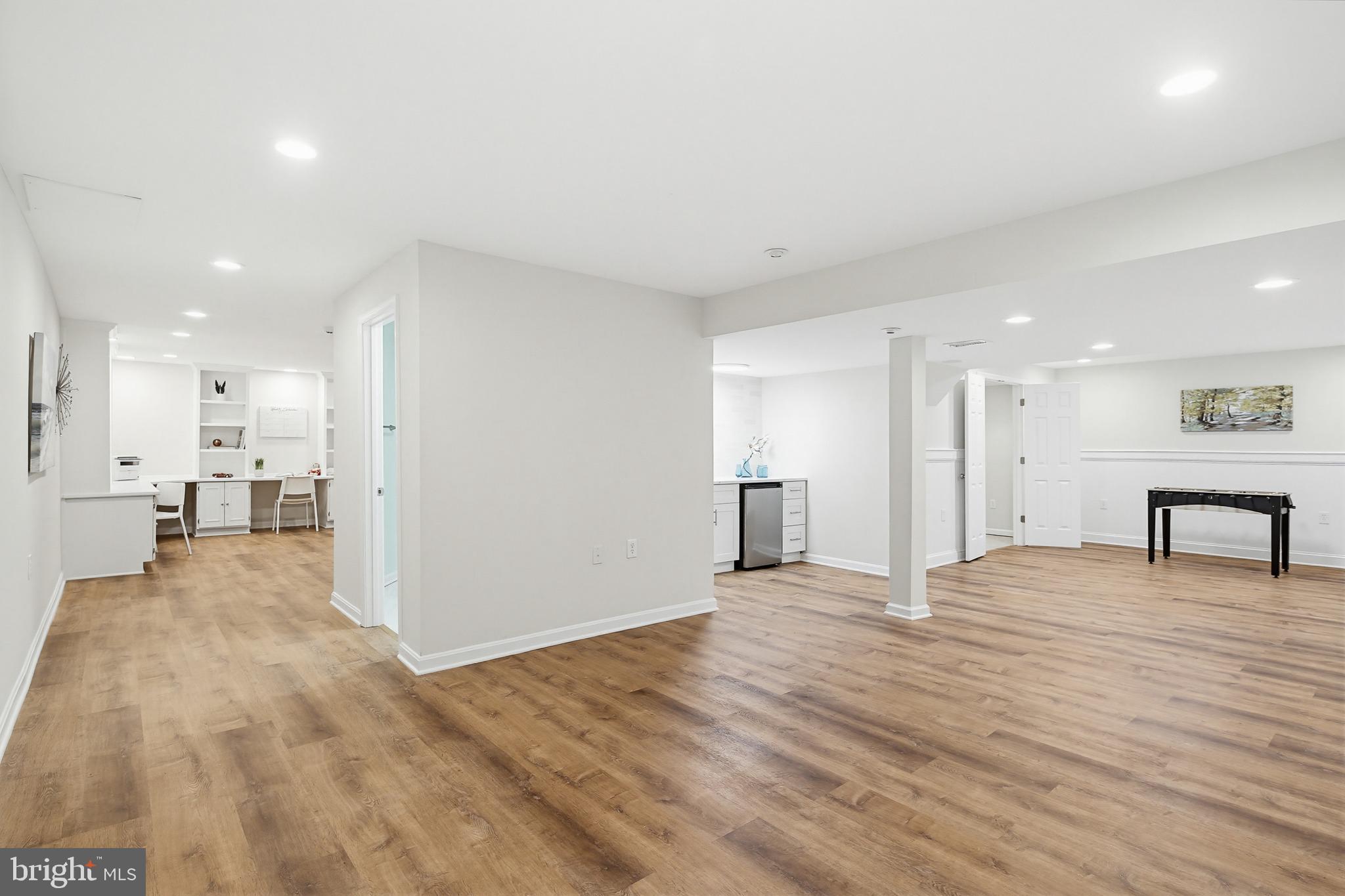 TWELVE HILLS - Residential