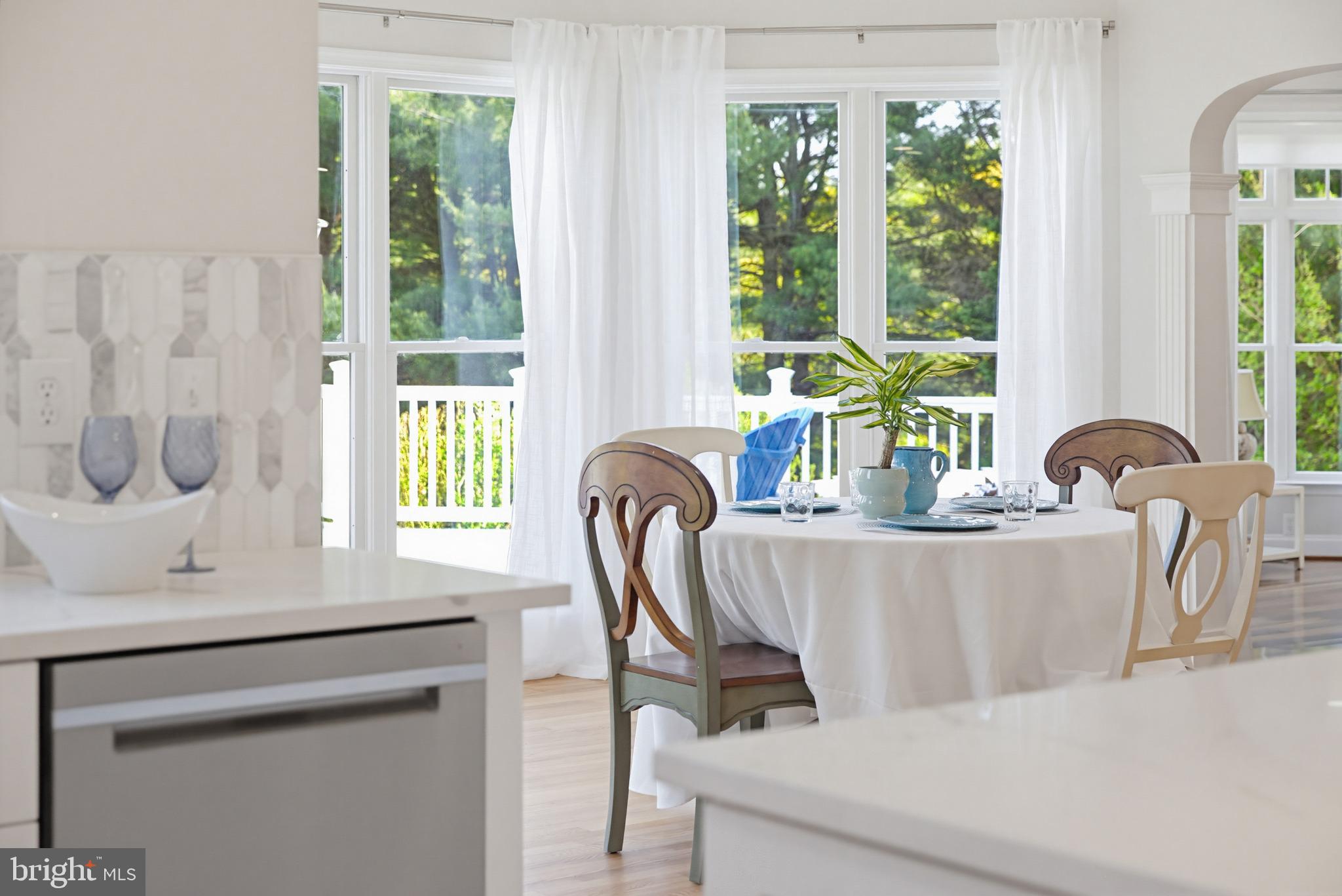 TWELVE HILLS - Residential