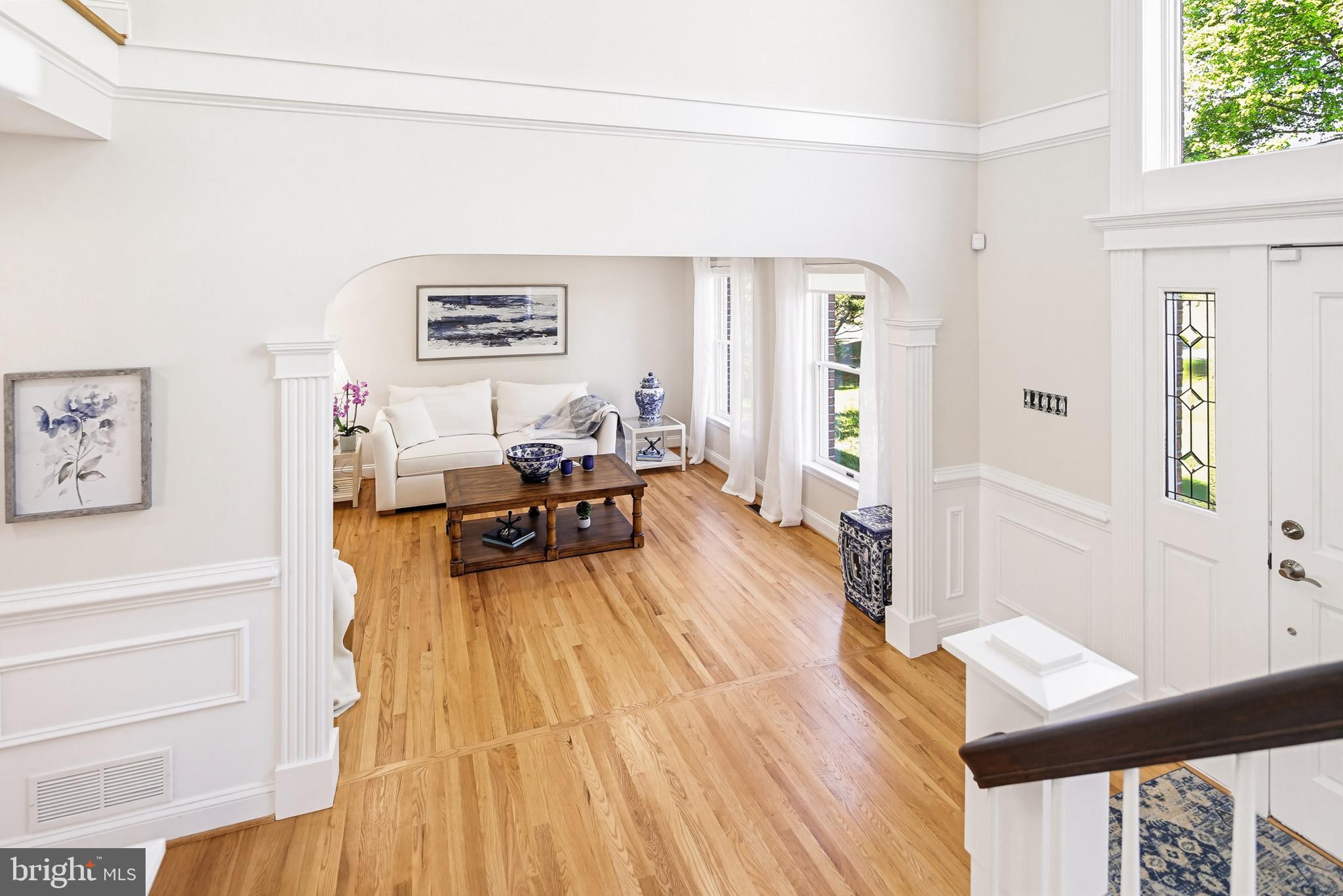 TWELVE HILLS - Residential