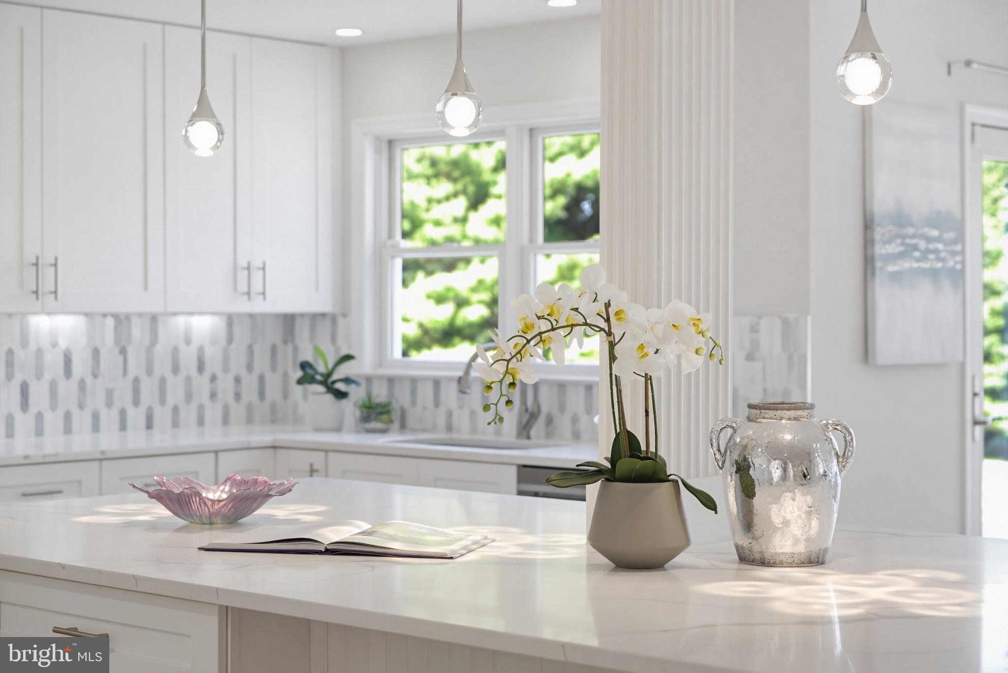 TWELVE HILLS - Residential