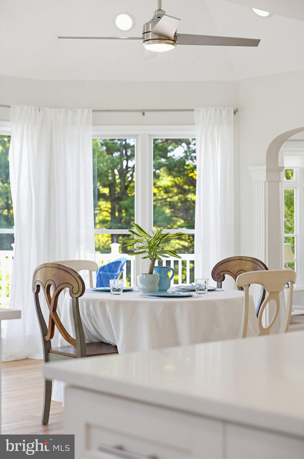 TWELVE HILLS - Residential