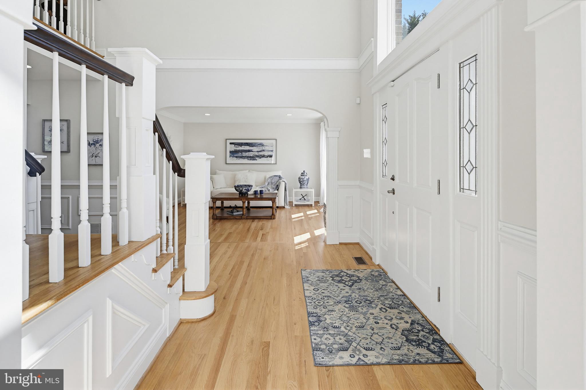 TWELVE HILLS - Residential