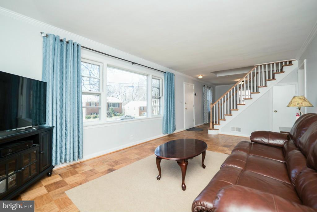 GARDEN CITY - Residential