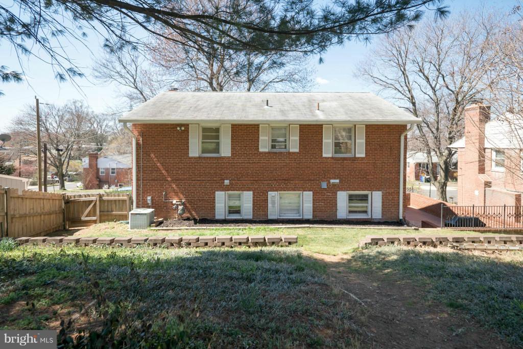 GARDEN CITY - Residential