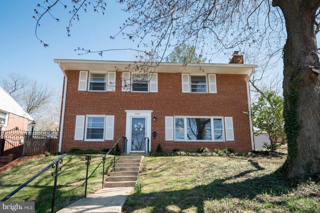 GARDEN CITY - Residential