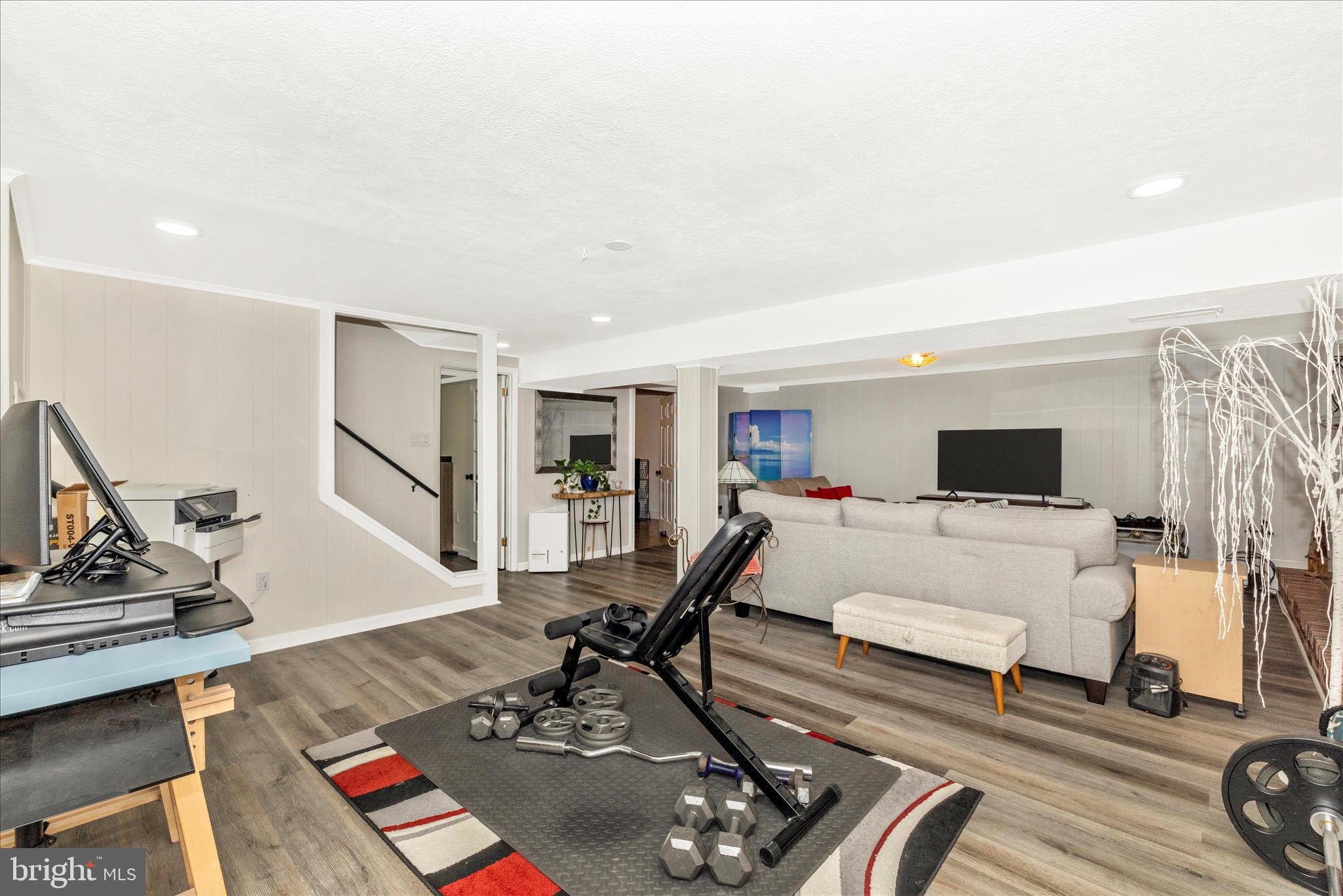 CARROLL WOOD ESTATES - Residential