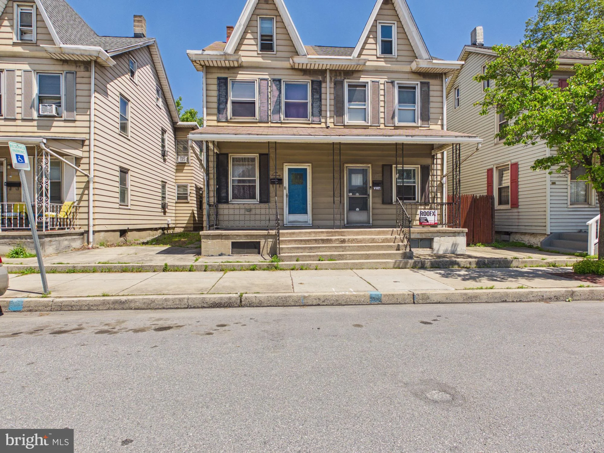 673 S Front Street