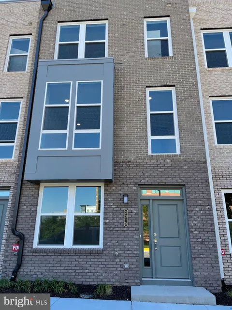 MLS: VAFX2308346