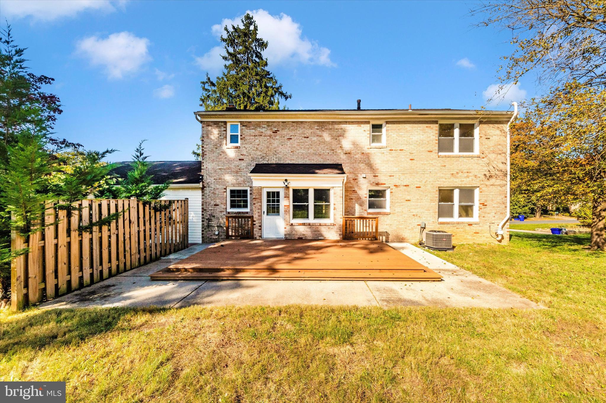 STONEGATE - Residential