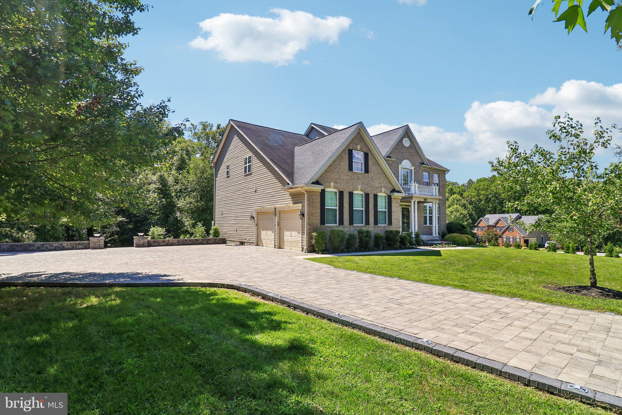 1613 BRAEMAR COURT