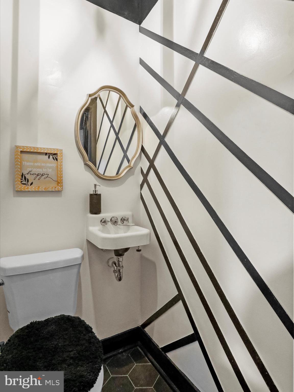 WEST SIDE - Residential