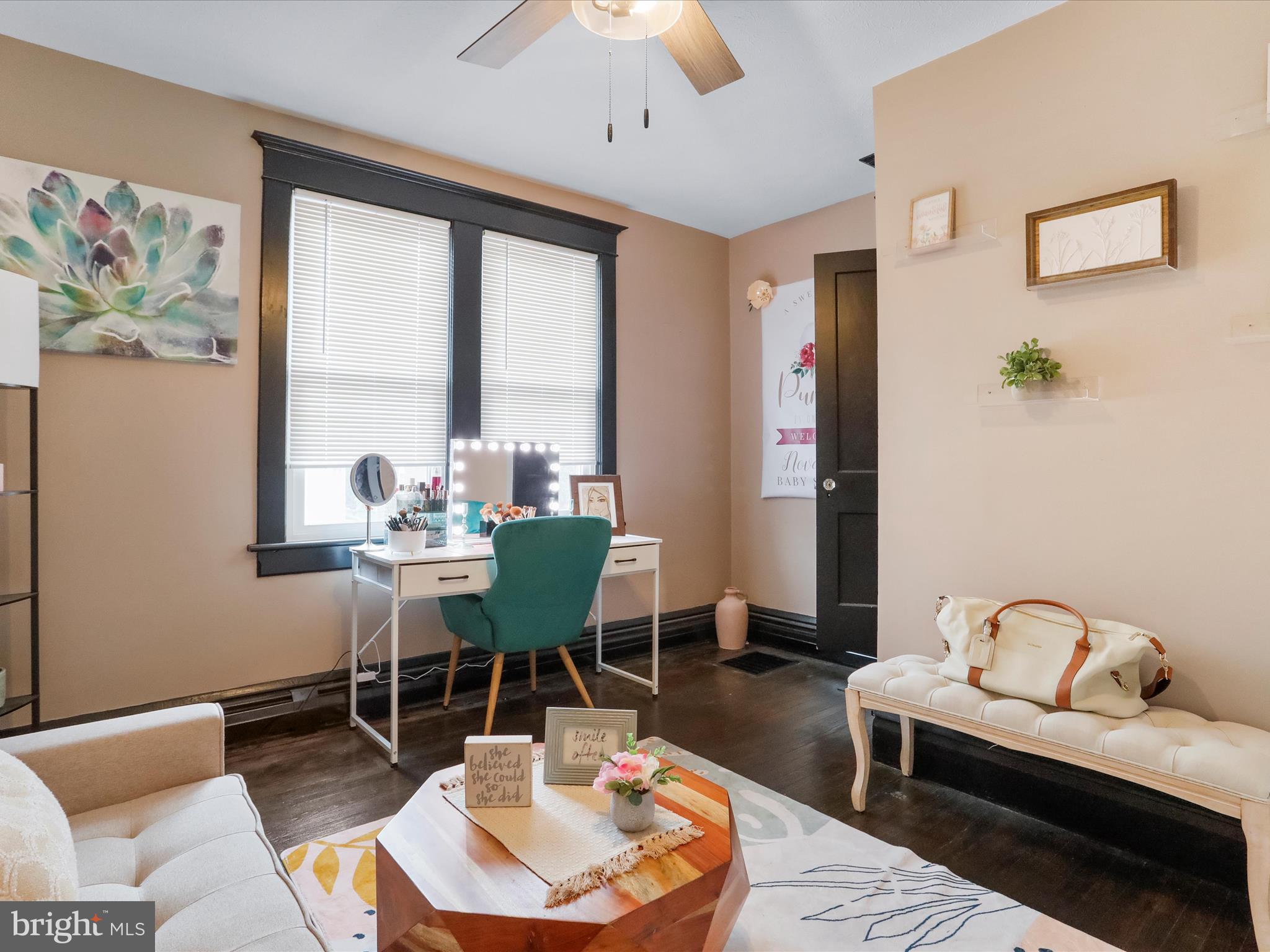 WEST SIDE - Residential