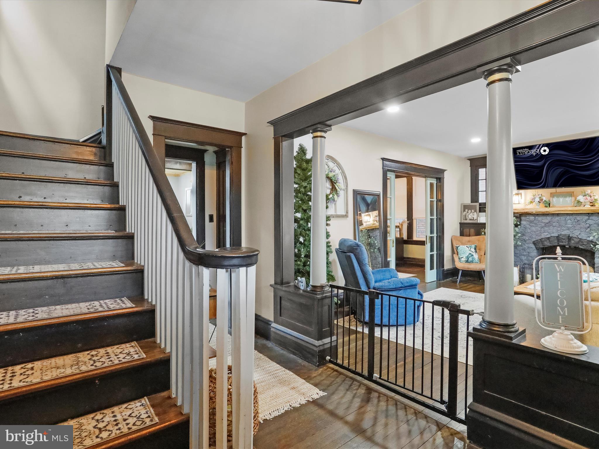 WEST SIDE - Residential