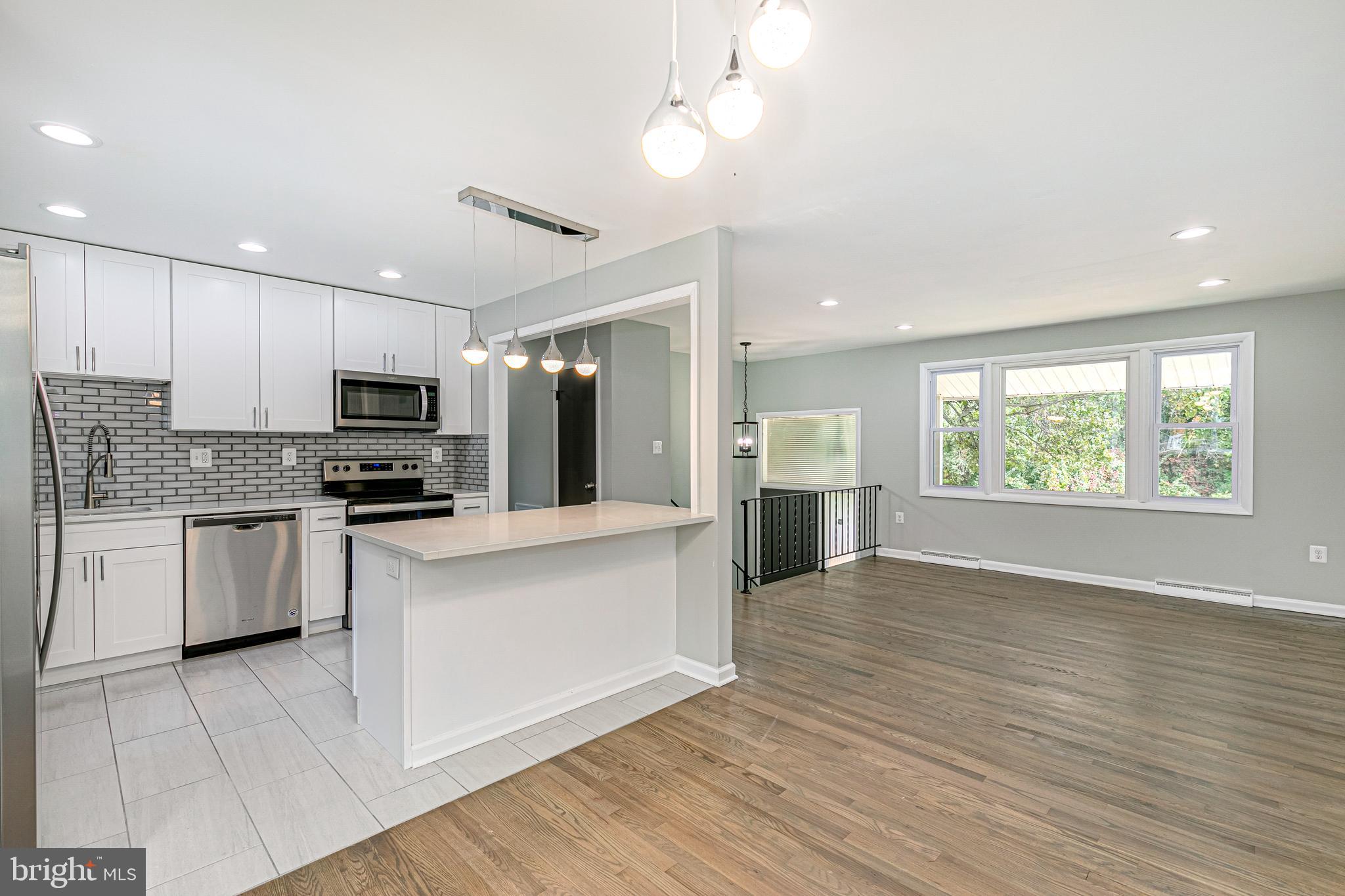 SUNNYSIDE - Residential